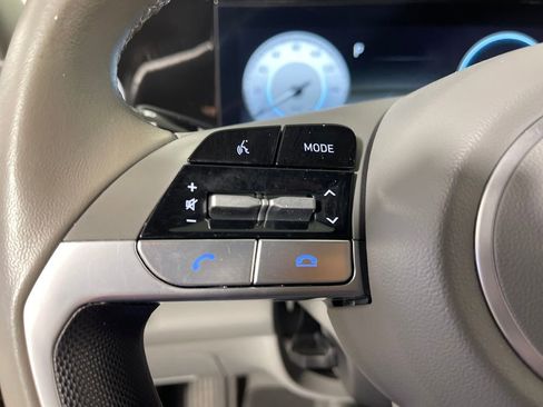 Used 2023 Hyundai Elantra SEL w/ Convenience Package image 31