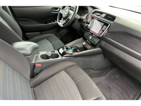 Used 2023 Nissan Leaf SV Plus FWD image 17