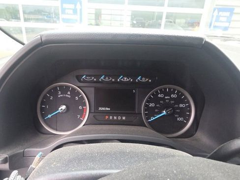 Used 2022 Ford F250 XLT w/ XLT Premium Package AWD/4WD image 6