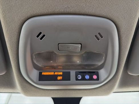 Used 2021 Chevrolet Spark LT image 18