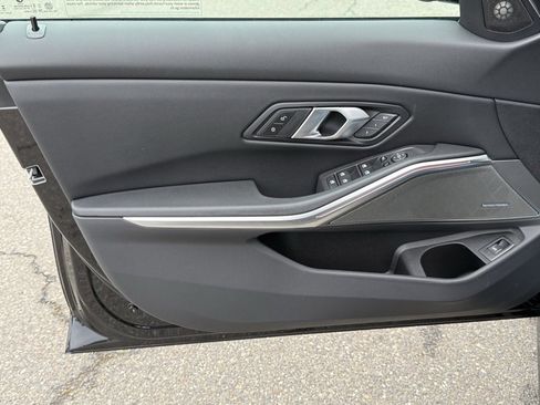 New 2026 BMW 330i Sedan w/ M Sport Package image 18