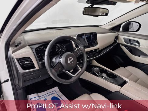 Used 2023 Nissan Rogue SL w/ SL Premium Package FWD image 10