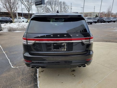 Certified 2023 Lincoln Aviator Reserve w/ Equipment Group 201A image 16