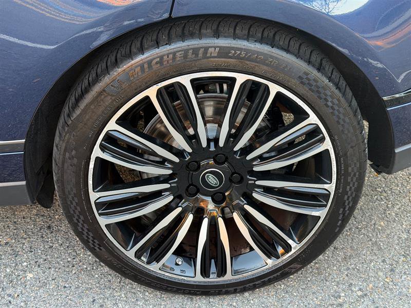 Used 2019 Land Rover Range Rover SV Autobiography Dynamic AWD/4WD image 16