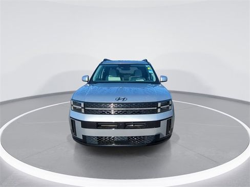 Used 2024 Hyundai Santa Fe Calligraphy image 3