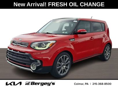 Used 2017 Kia Soul ! w/ Tech Package