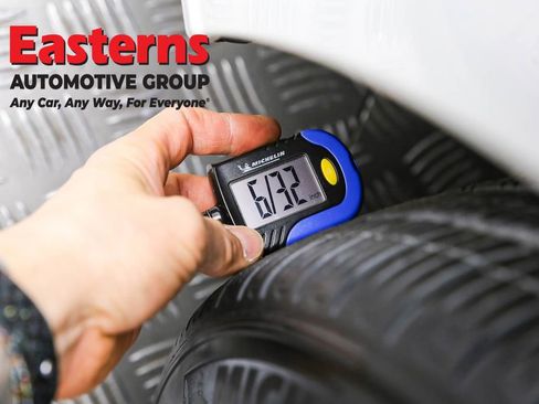 Used 2023 Tesla Model 3 Standard Range image 25