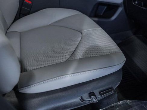 New 2026 Toyota Grand Highlander Limited image 37