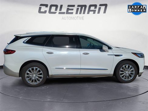 Used 2020 Buick Enclave Premium w/ Sun and Sites Package image 6