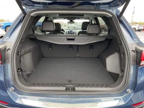 Used 2024 Chevrolet Equinox Premier image 25