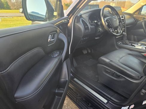 Used 2024 INFINITI QX80 Luxe image 7