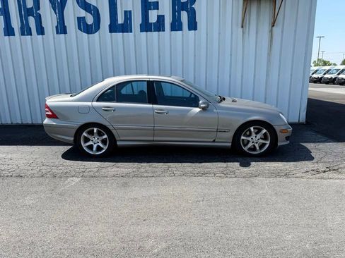 Used 2007 Mercedes-Benz C 230 Sedan image 9