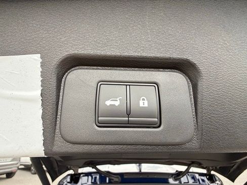 New 2026 Nissan Rogue SV w/ SV Premium Package image 18