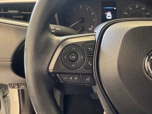 Used 2024 Toyota Corolla Cross AWD Hybrid image 13