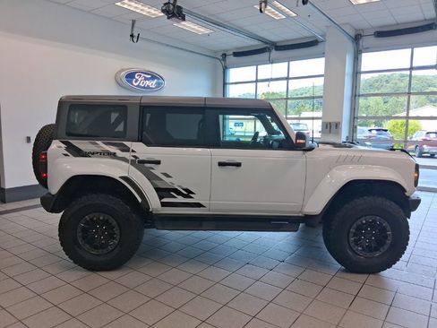 Used 2024 Ford Bronco Raptor AWD/4WD image 22
