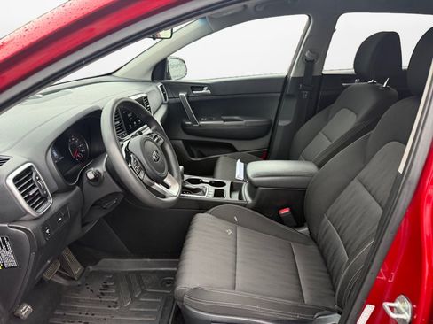 Used 2021 Kia Sportage LX AWD/4WD image 11