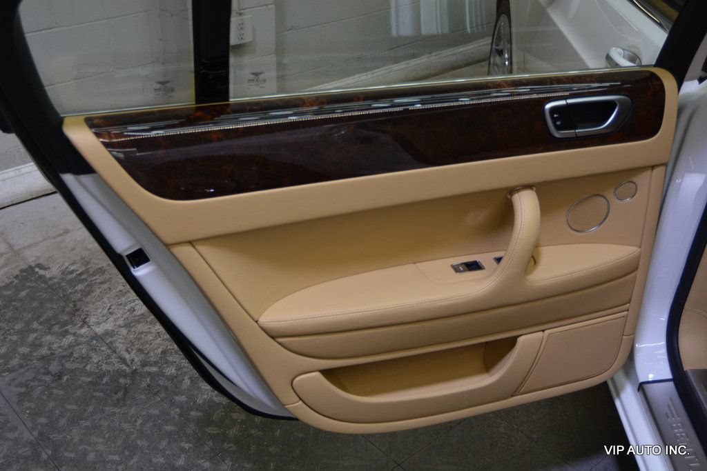 Used 2010 Bentley Flying Spur Flying Spur AWD/4WD image 15