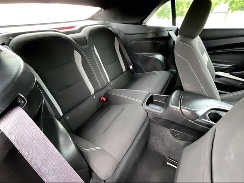 Used 2020 Chevrolet Camaro LT RWD image 25