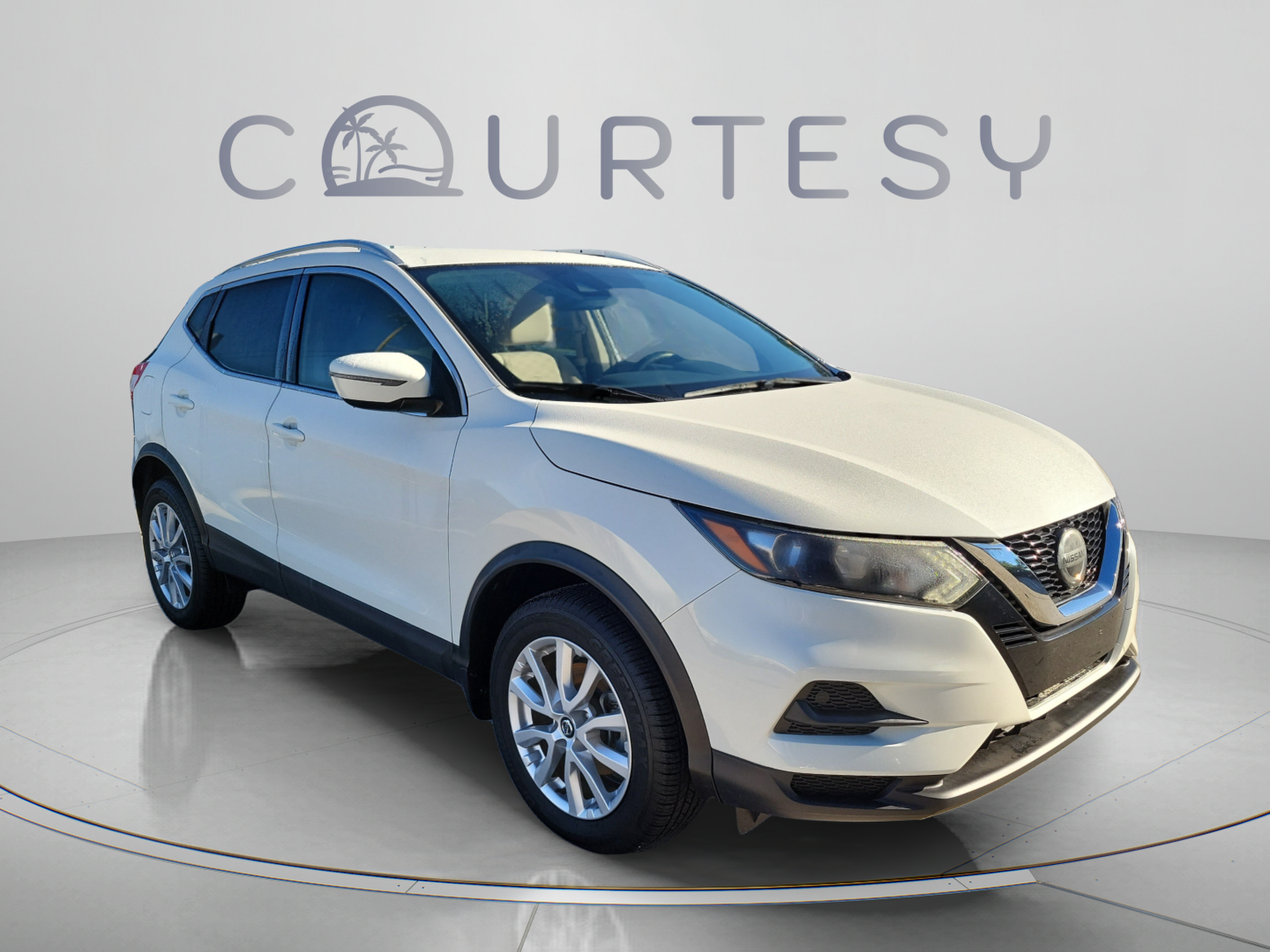 Used 2020 Nissan Rogue Sport SV FWD image 5