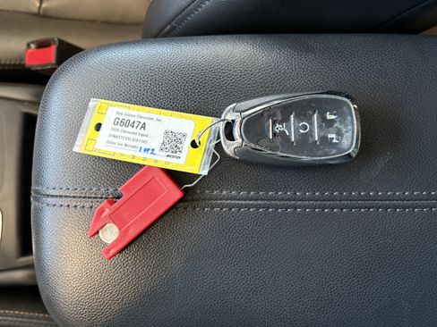 Used 2020 Chevrolet Equinox Premier image 23