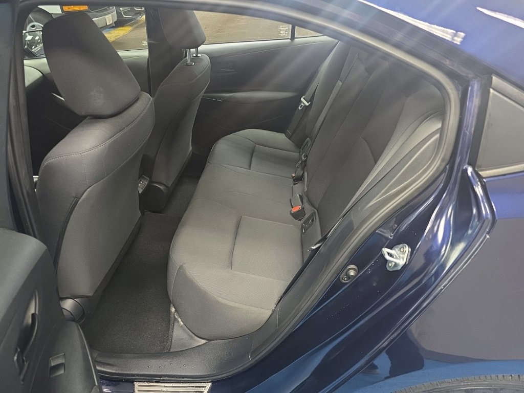 Used 2023 Toyota Corolla LE w/ Carpet Mat Package (TMS) FWD image 10