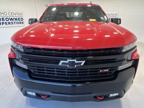 Used 2021 Chevrolet Silverado 1500 LT Trail Boss w/ LT Trail Boss Premium Package image 3