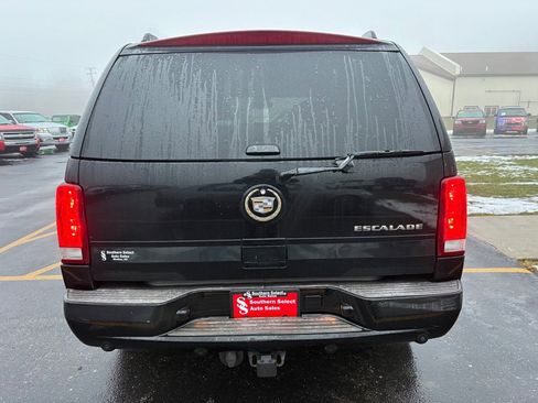 Used 2005 Cadillac Escalade AWD image 7