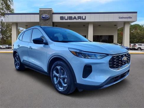 Used 2025 Ford Escape ST-Line w/ Tech Pack #1 image 7