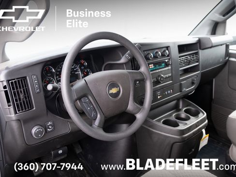 New 2024 Chevrolet Express 4500 w/ Power Convenience Package image 21