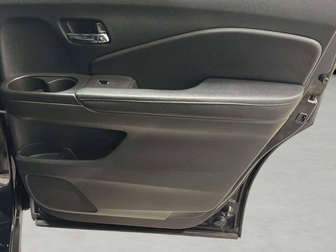 Used 2021 Honda Pilot Black Edition image 17