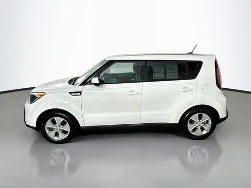 Used 2016 Kia Soul FWD image 4