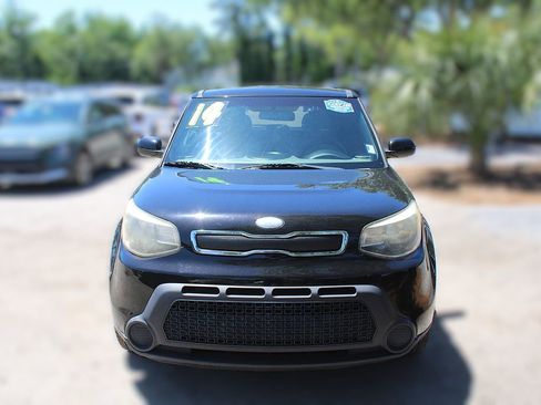 Used 2014 Kia Soul FWD image 16