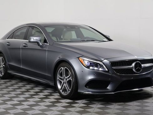 Used 2016 Mercedes-Benz CLS 400 image 3