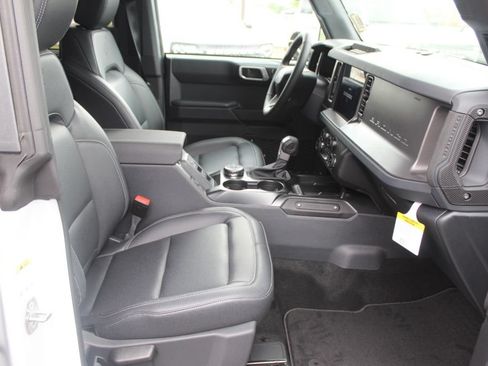 New 2026 Ford Bronco Big Bend AWD/4WD image 13