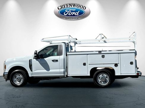 New 2025 Ford F350 XL w/ XL Chrome Package image 7