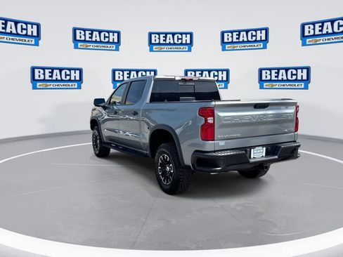 Used 2023 Chevrolet Silverado 1500 ZR2 w/ Technology Package AWD/4WD image 6