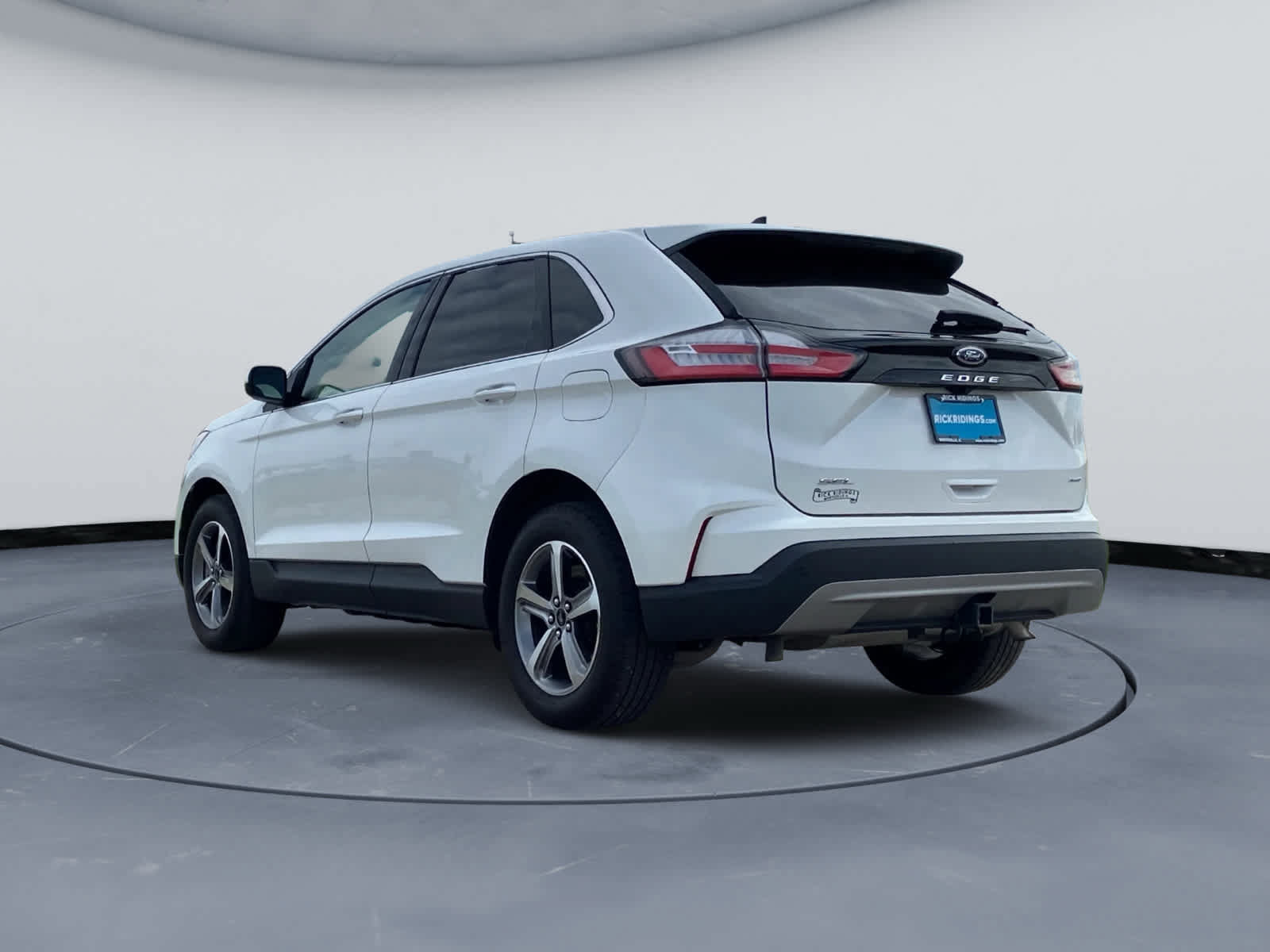 Used 2024 Ford Edge SEL w/ Convenience Package AWD/4WD image 6