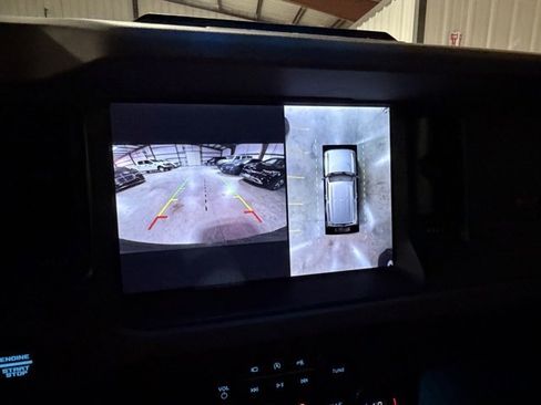 Used 2024 Ford Bronco Wildtrak image 19