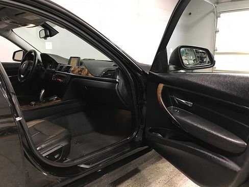 Used 2015 BMW 328i Sedan image 12