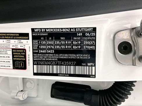 Used 2026 Mercedes-Benz GLC 300 image 33