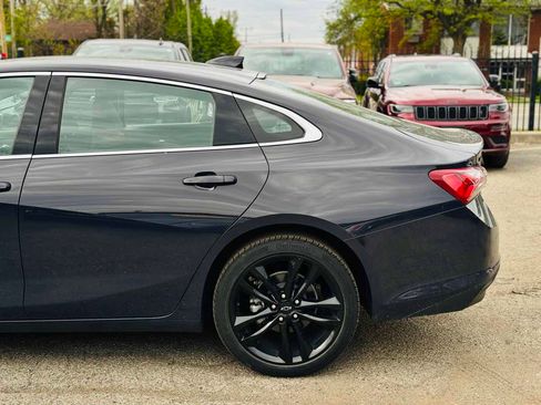 Used 2025 Chevrolet Malibu LT w/ Sport Edition FWD image 9
