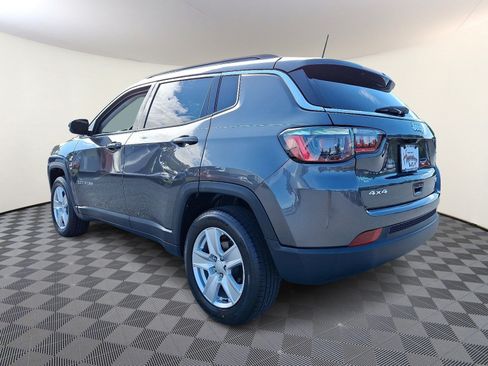 Used 2022 Jeep Compass Latitude AWD/4WD image 4