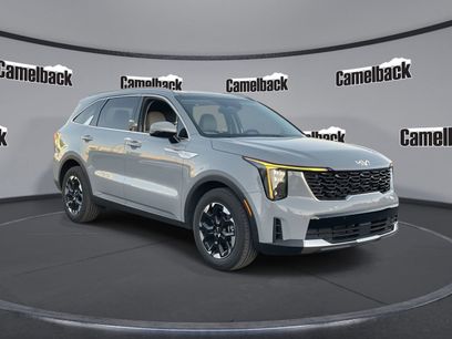 Used 2025 Kia Sorento S w/ Panoramic Sunroof Package