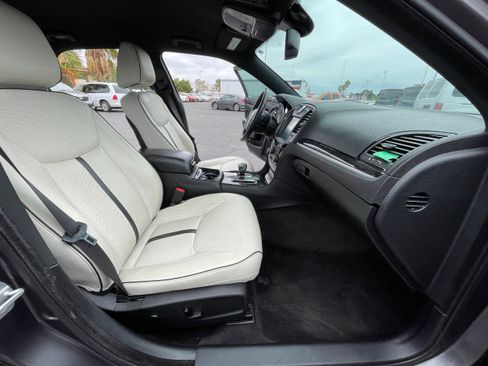 Used 2014 Chrysler 300 Uptown Edition w/ Quick Order Package 22M image 22