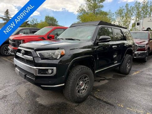 Used 2015 Toyota 4Runner Limited AWD/4WD image 3