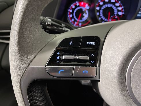 Certified 2022 Hyundai Elantra SEL image 28