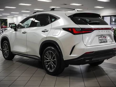 Used 2025 Lexus NX 350h AWD w/ Accessory Package (2T) image 8