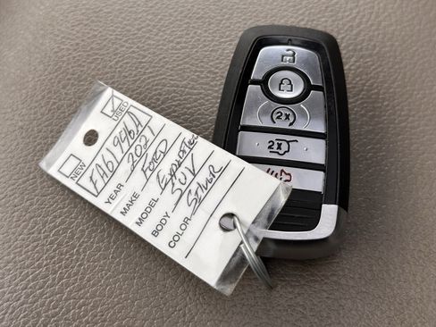 Used 2021 Ford Expedition Limited image 39