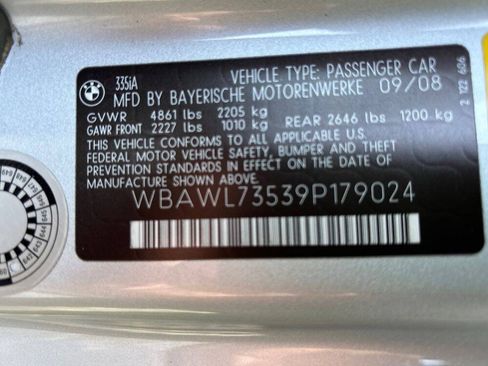 Used 2009 BMW 335i Convertible RWD image 11