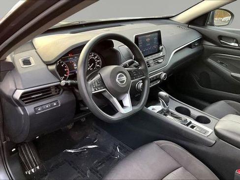 Used 2020 Nissan Altima 2.5 S image 12